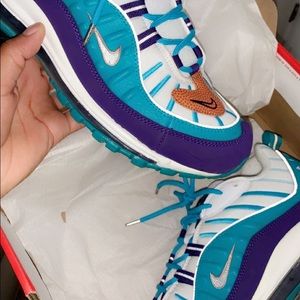 Worn once you can shoot me a offer if you want